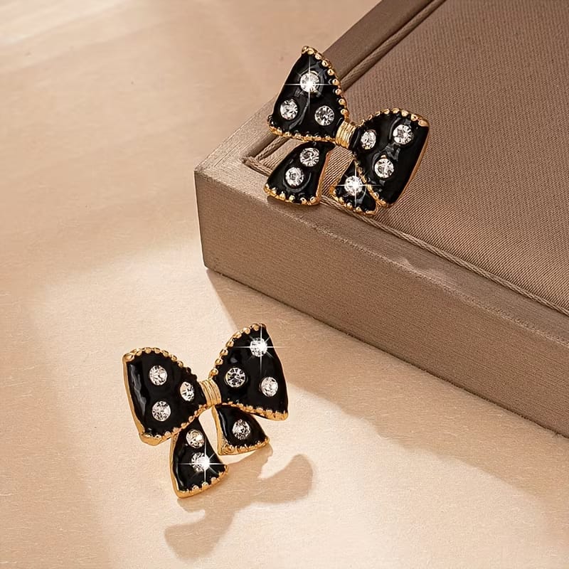 Black & White Bow Earrings