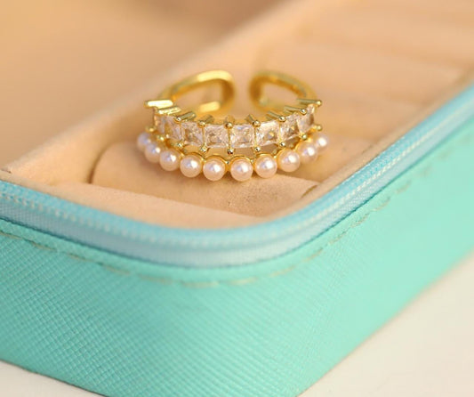 Pearl & Princess-Cut Gold Ring