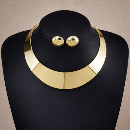 Aarza Gleam: Wide Gold Mirror Choker