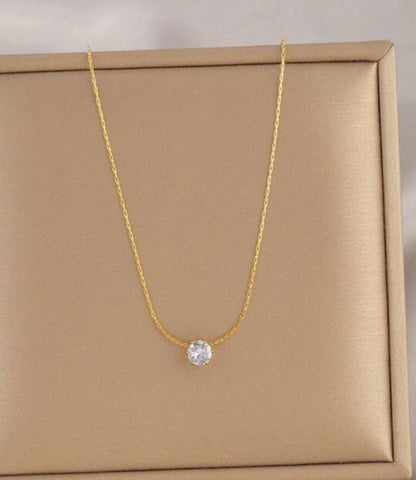Ziya Solitaire: Gold Pendant Necklace with Crystal Sparkle