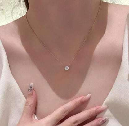 Ziya Solitaire: Gold Pendant Necklace with Crystal Sparkle