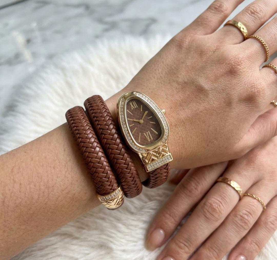 Rose Elegance Teardrop Watch