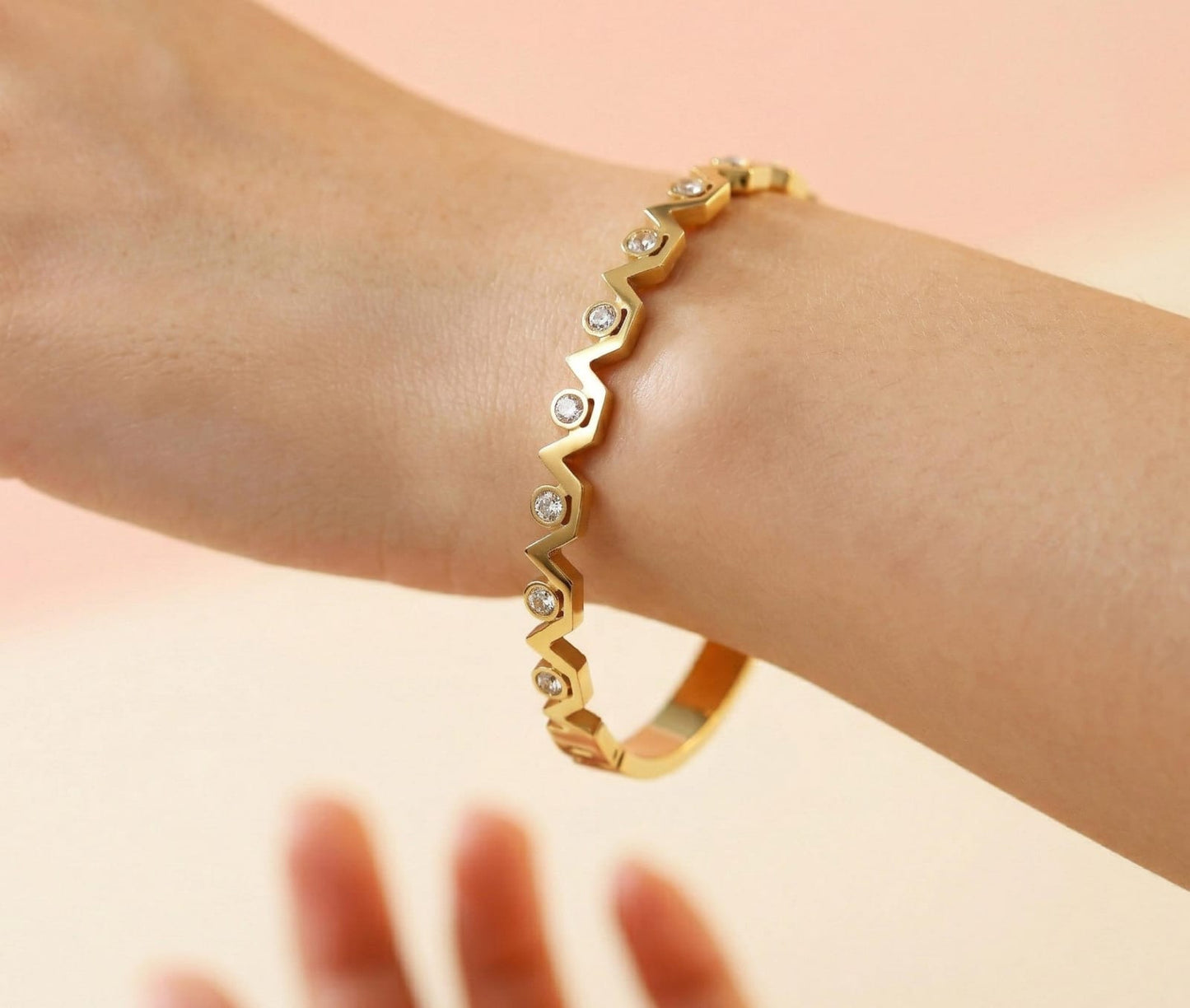 Gold ZigZag Diamond Bracelet