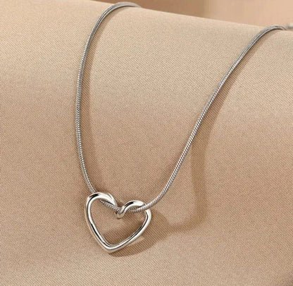 Silver Heart Pendant Necklace
