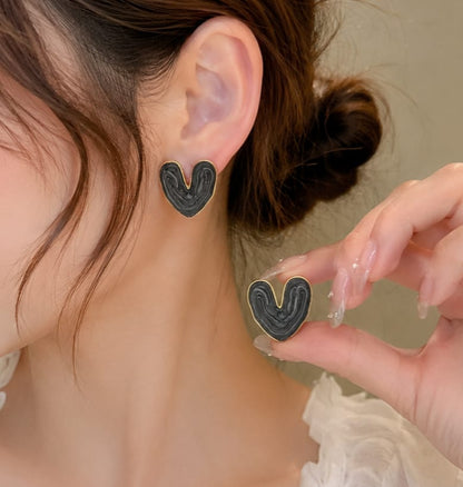 Blush Heart Textured Earrings