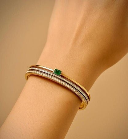 Emerald Glow Diamond Bracelet
