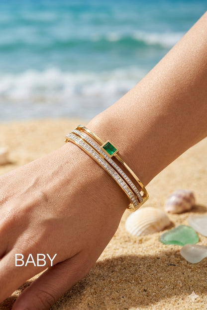 Emerald Glow Diamond Bracelet