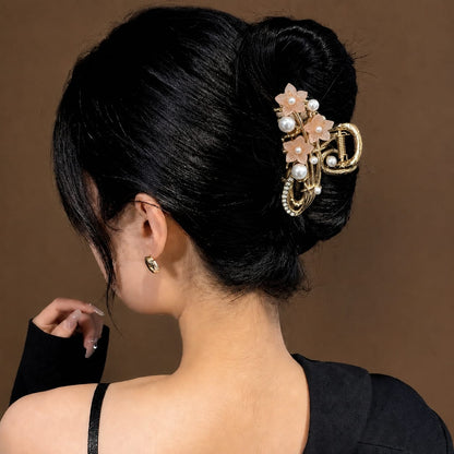 Floral Pearl Elegance Hair Clip