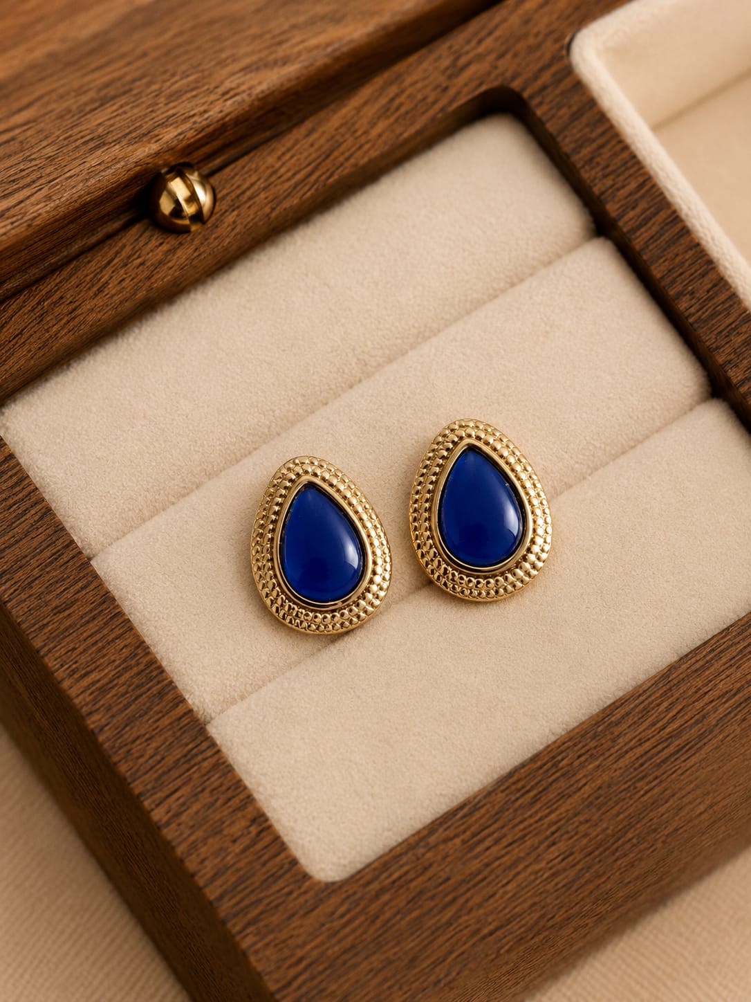 Amber Glow Earrings