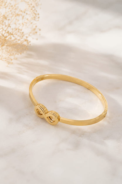 Golden Bloom Gemstone Bracelet