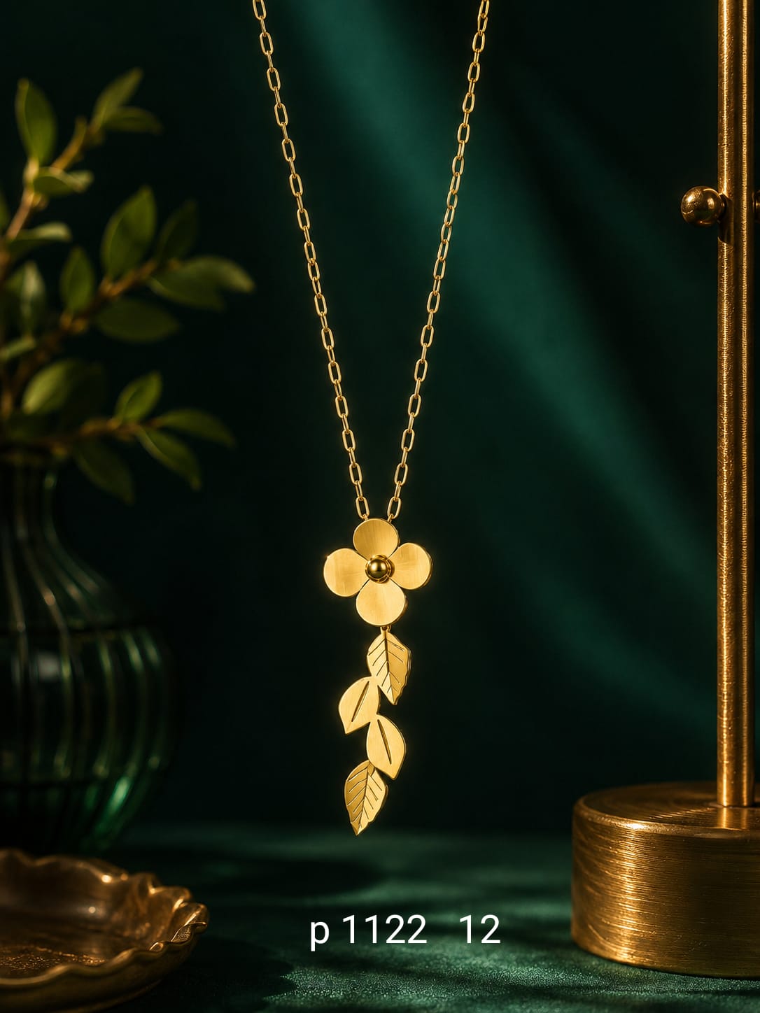 Golden Floral Pendant Necklace