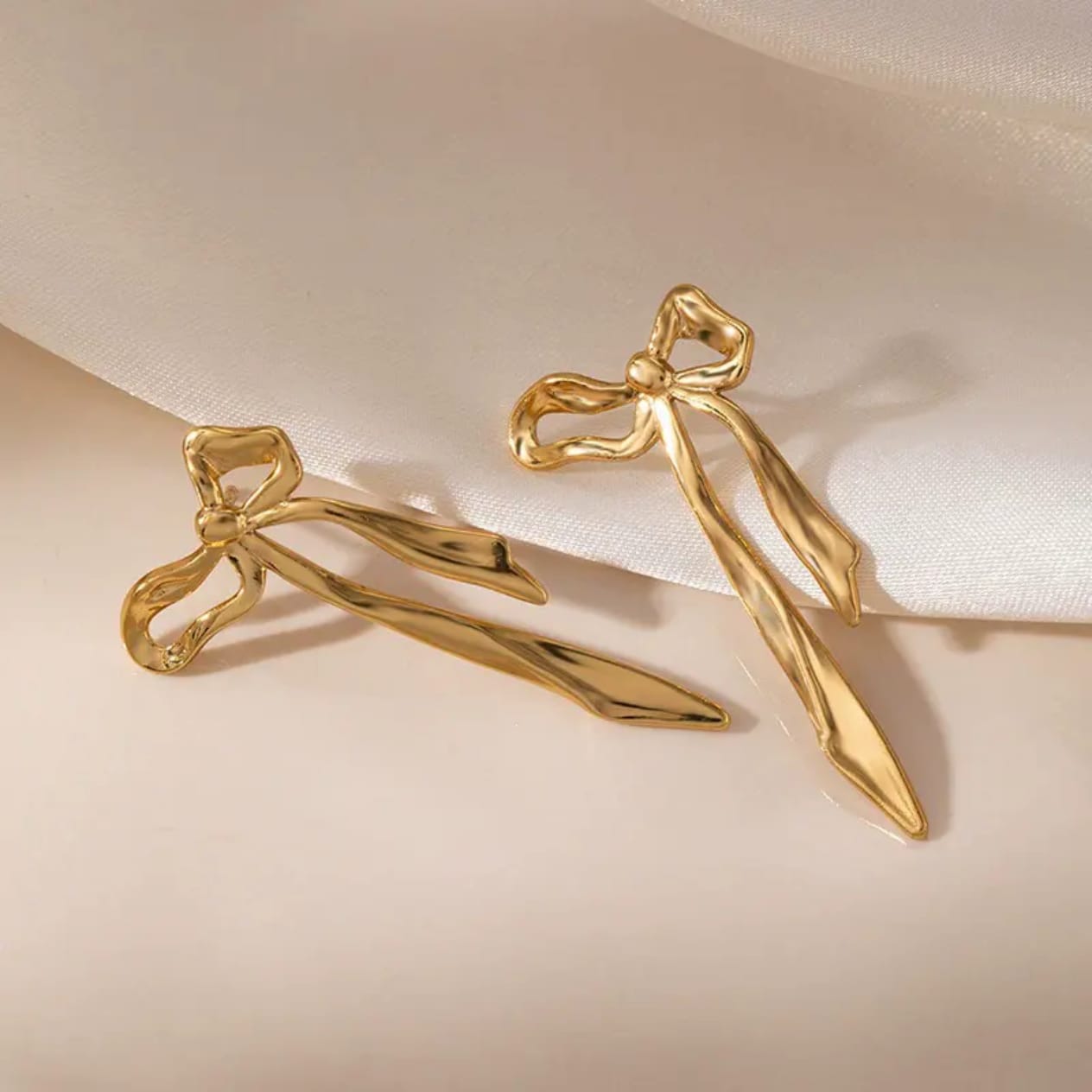 Golden Bow Ribbon Earrings