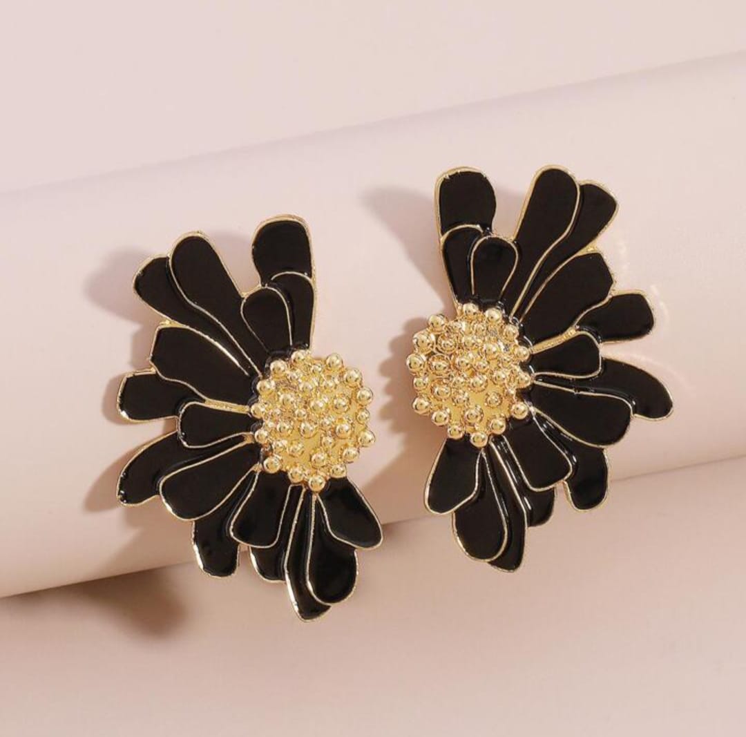 Enamel Daisy Studs
