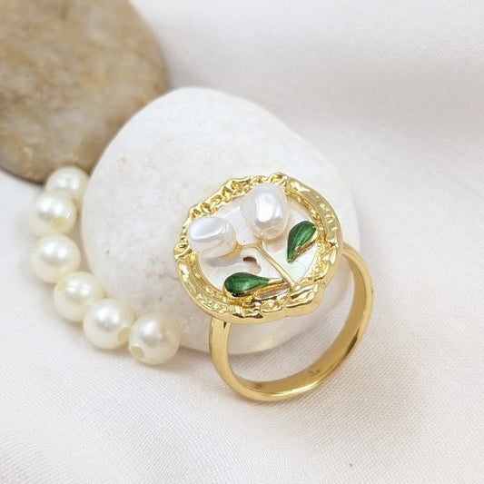 Lychee Pearl Floral Ring