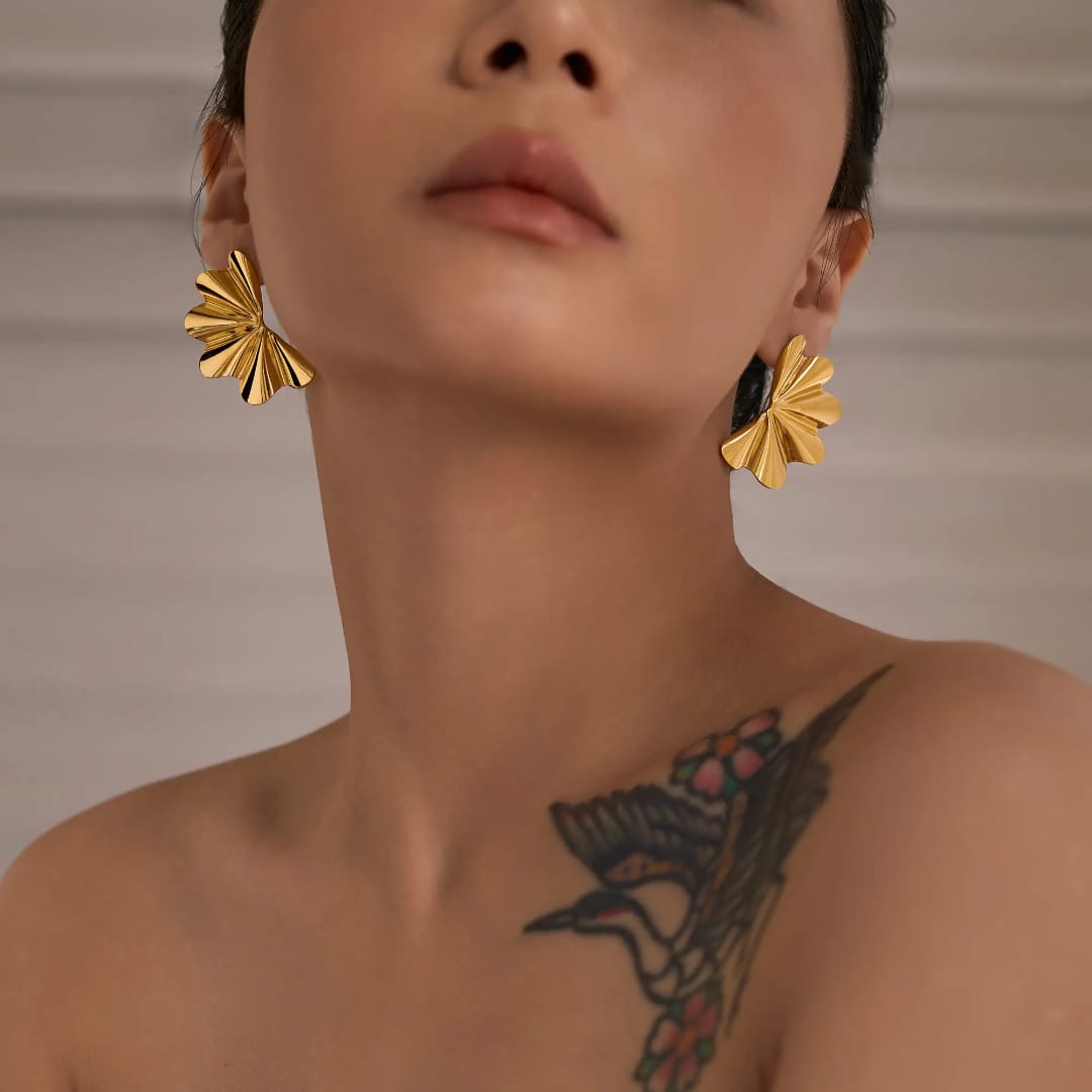 Golden Fan Radiance Earrings