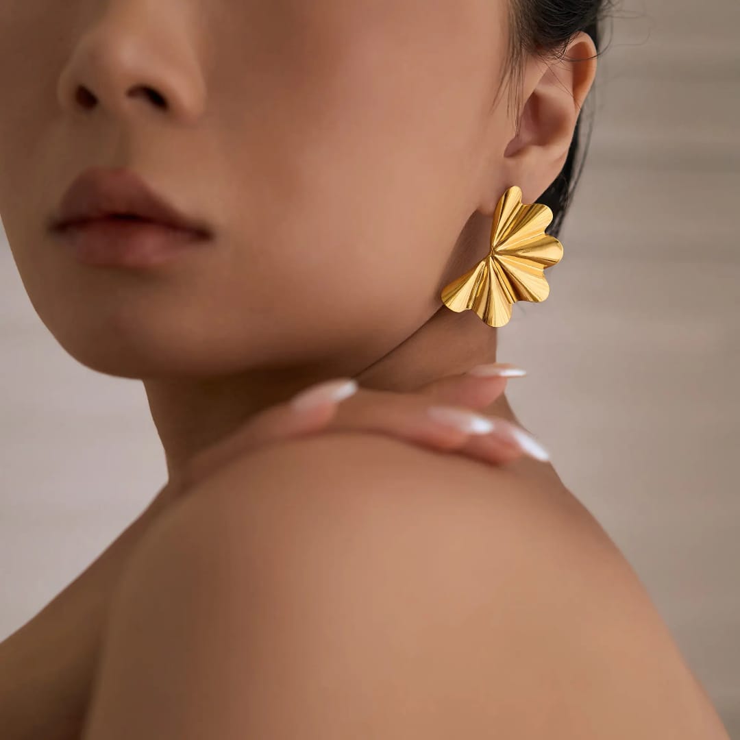 Golden Fan Radiance Earrings