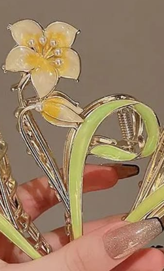 Floral Elegance Hair Clips